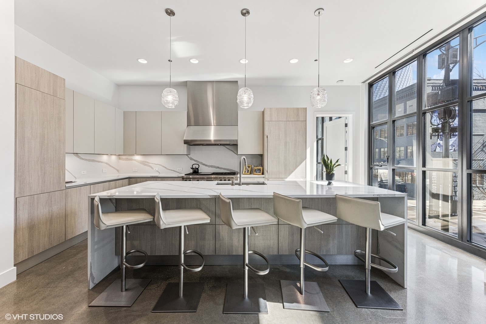 900 West Washington Boulevard, Unit 202 Chicago, IL 60607 - Photo 8 of 24