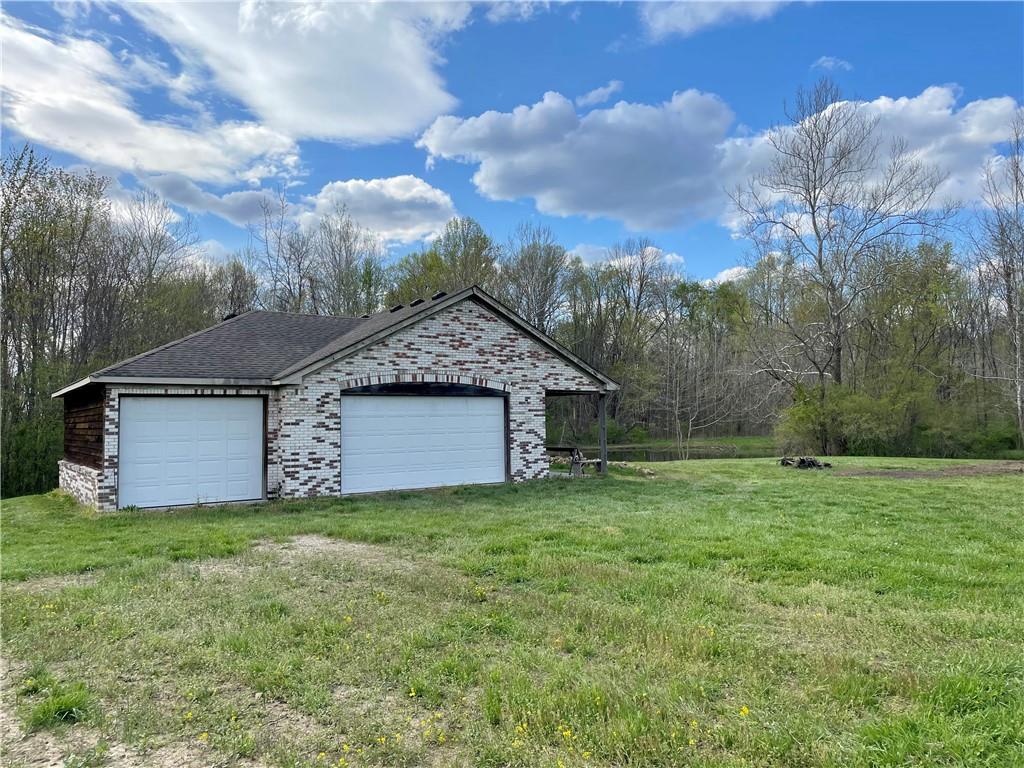 3556 North Adams Ranch Road Martinsville, IN 46151 - Photo 2 of 6 Gallery Image 2