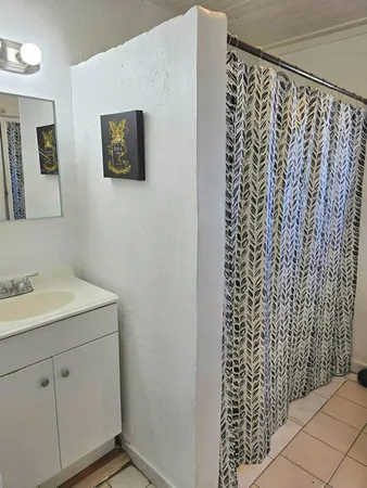 $1,350 | 315 Avenue J, Moore Haven, FL 33471