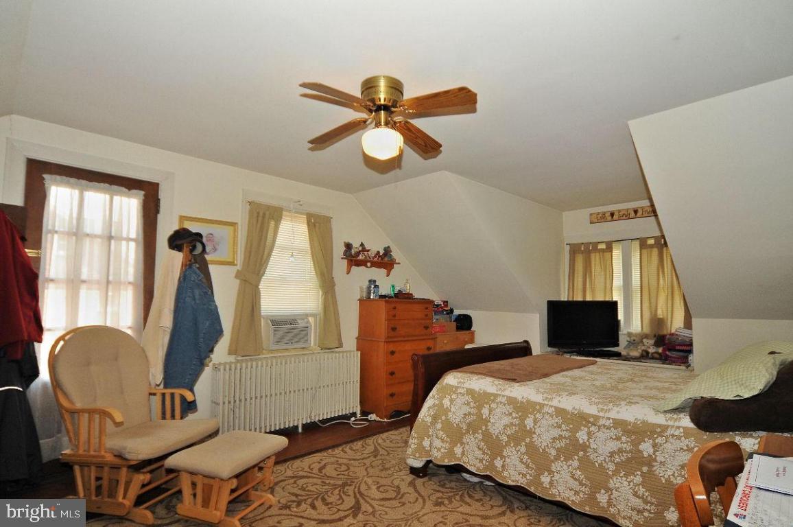 2290 West Main Street Ephrata, PA 17522 - Photo 16 of 32