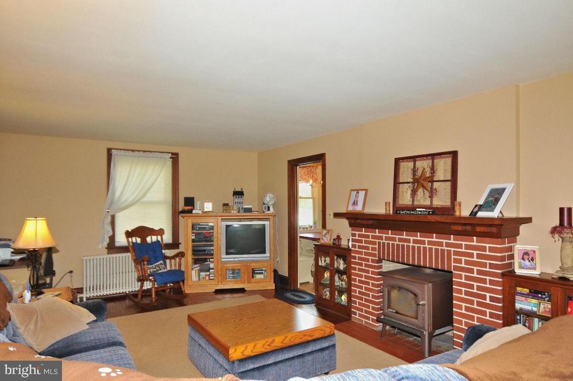 2290 West Main Street Ephrata, PA 17522 - Photo 7 of 32