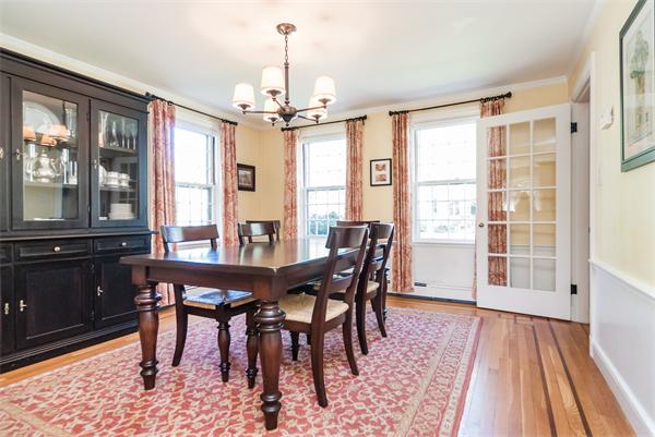 55 Nathan Road Newton, MA 02459 - Photo 4 of 12
