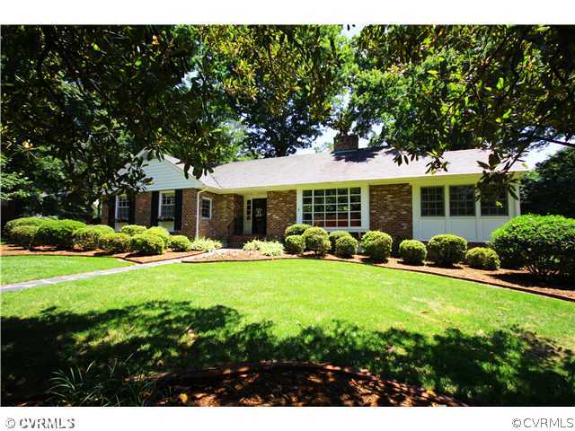 8113 Rose Hill Road Henrico, VA 23229 - Photo 1 of 18 Exterior Front