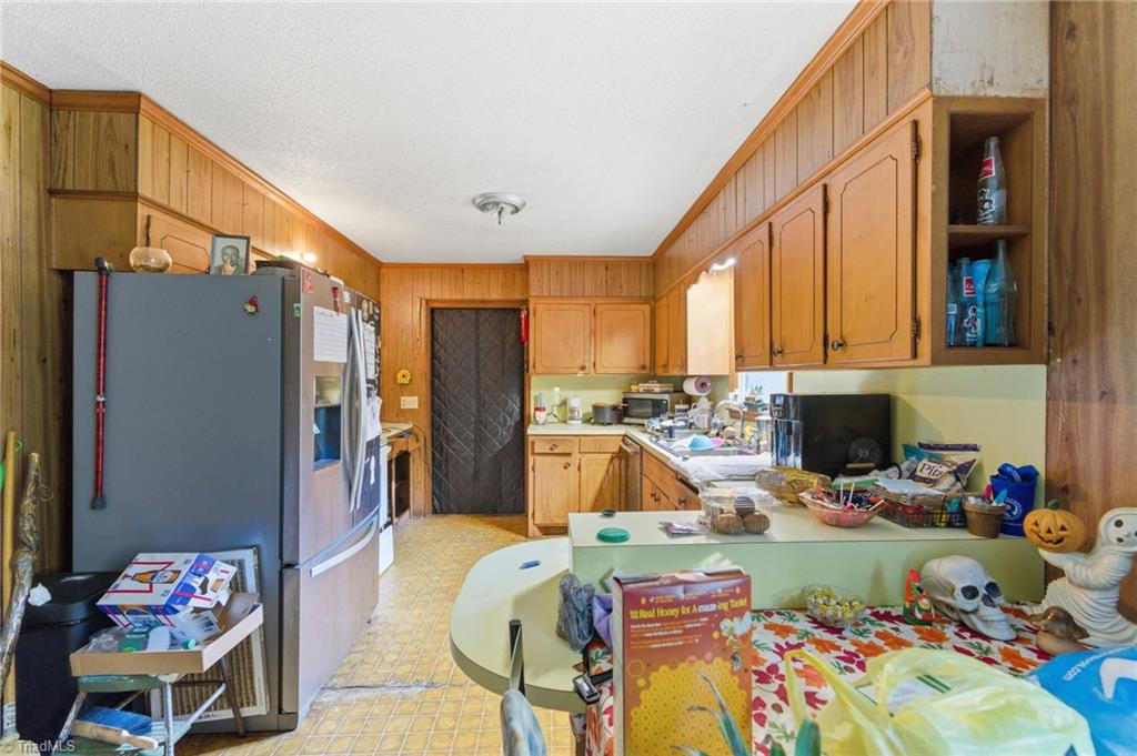 172 Atkins Dairy Road Troy, NC 27371 - Photo 6 of 15