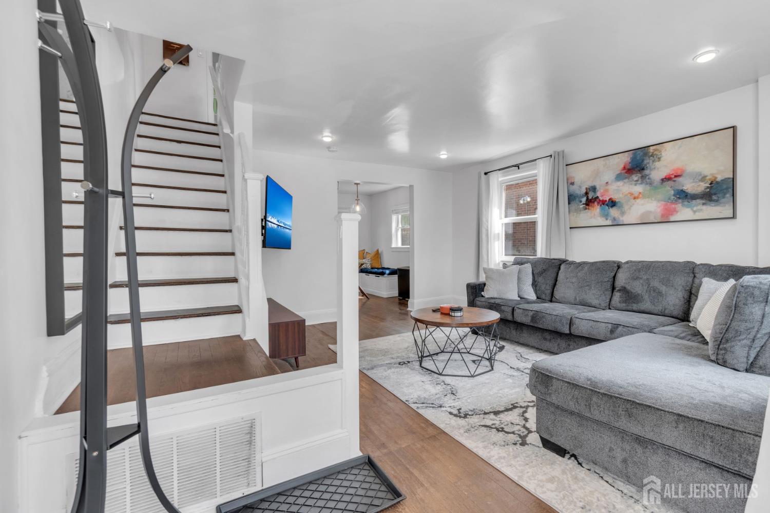 1355 Hamilton Street Elizabeth, NJ 07208 - Photo 4 of 22