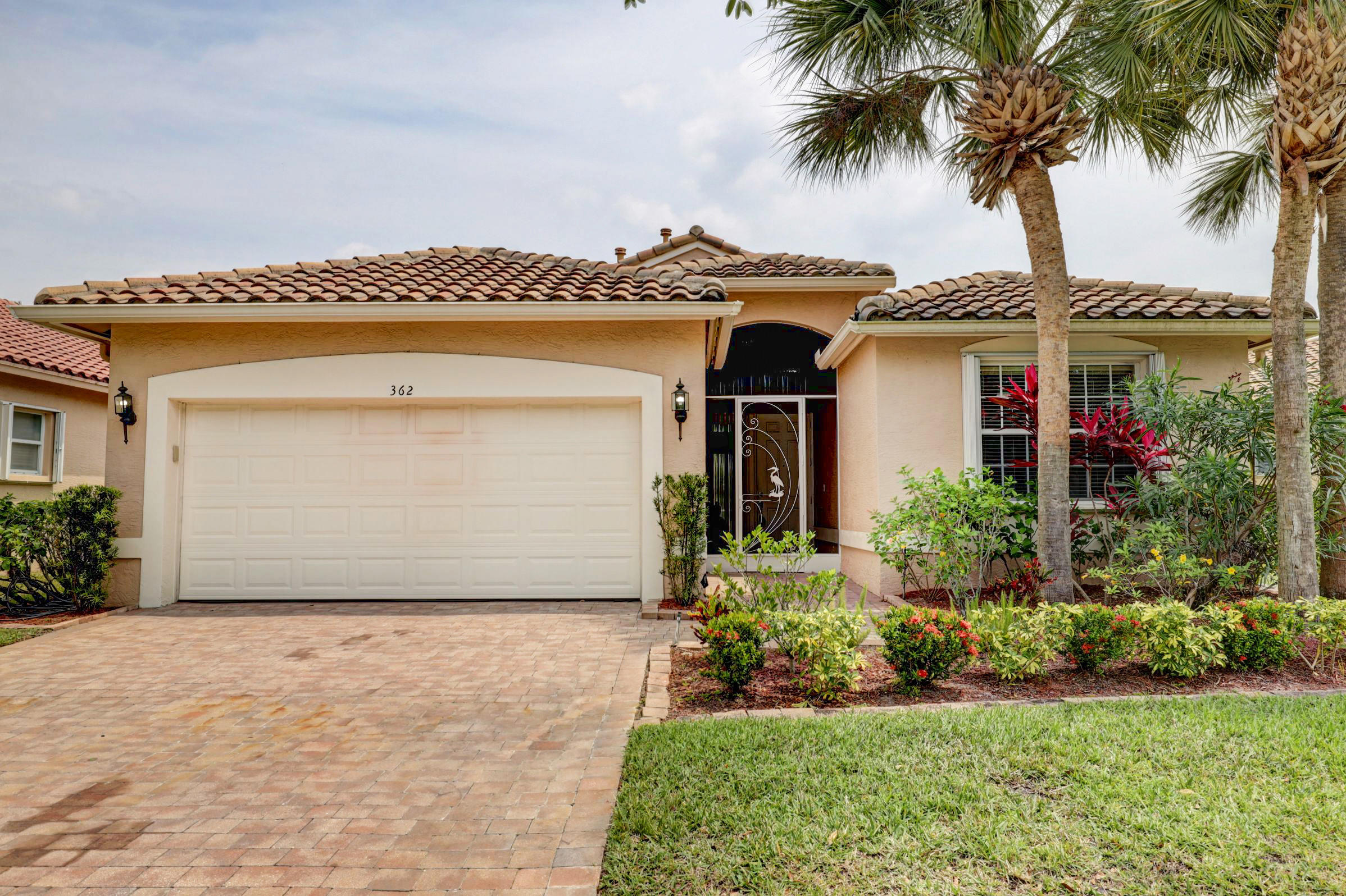 362 Springview Loop Port St. Lucie, FL 34986 - Photo 2 of 62 02_3j0a0619_20_21_22_23