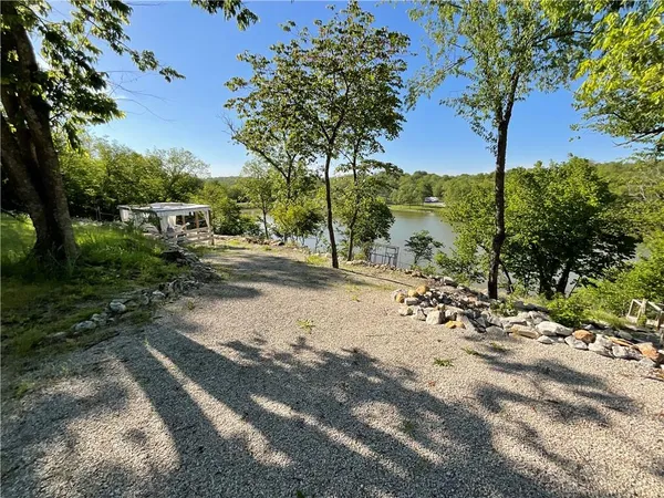 $59,500 | Lakecrest Drive, Excelsior Springs, MO 64024