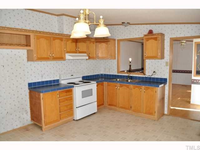 272 Christys Way Roxboro, NC 27574 - Photo 4 of 11