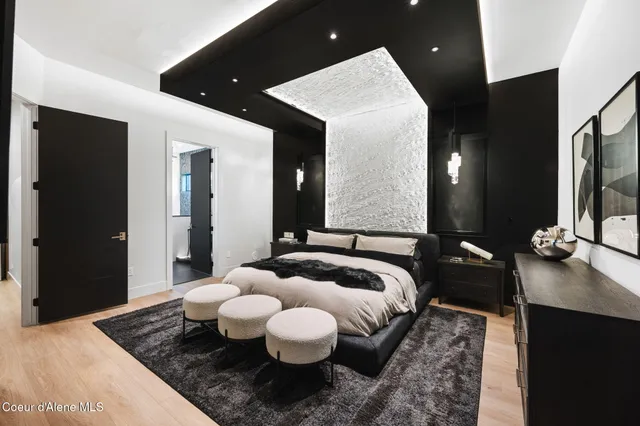 $2,545,000 | 809 East Sherman Avenue, Coeur D'Alene, ID 83814