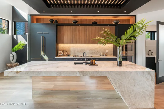 $2,545,000 | 809 East Sherman Avenue, Coeur D'Alene, ID 83814