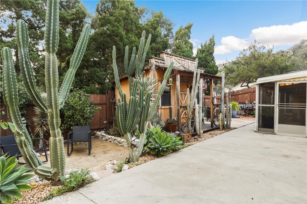 6521 Day Street Tujunga, CA 91042 - Photo 30 of 46