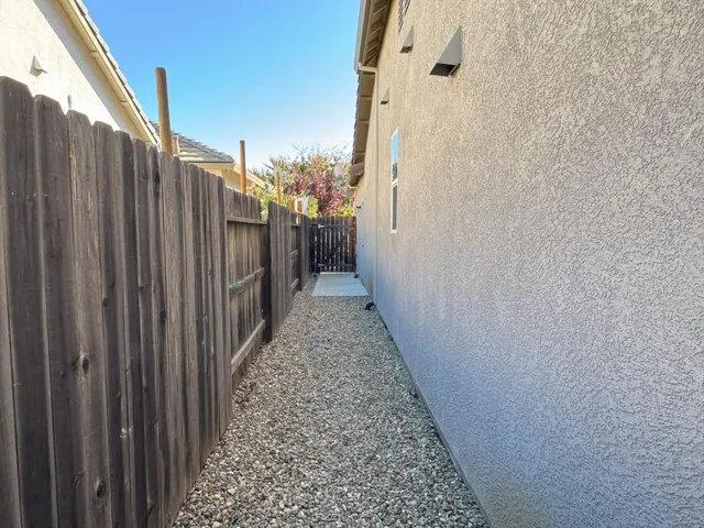 $575,000 | 2158 Birmington Drive, Yuba City, CA 95991