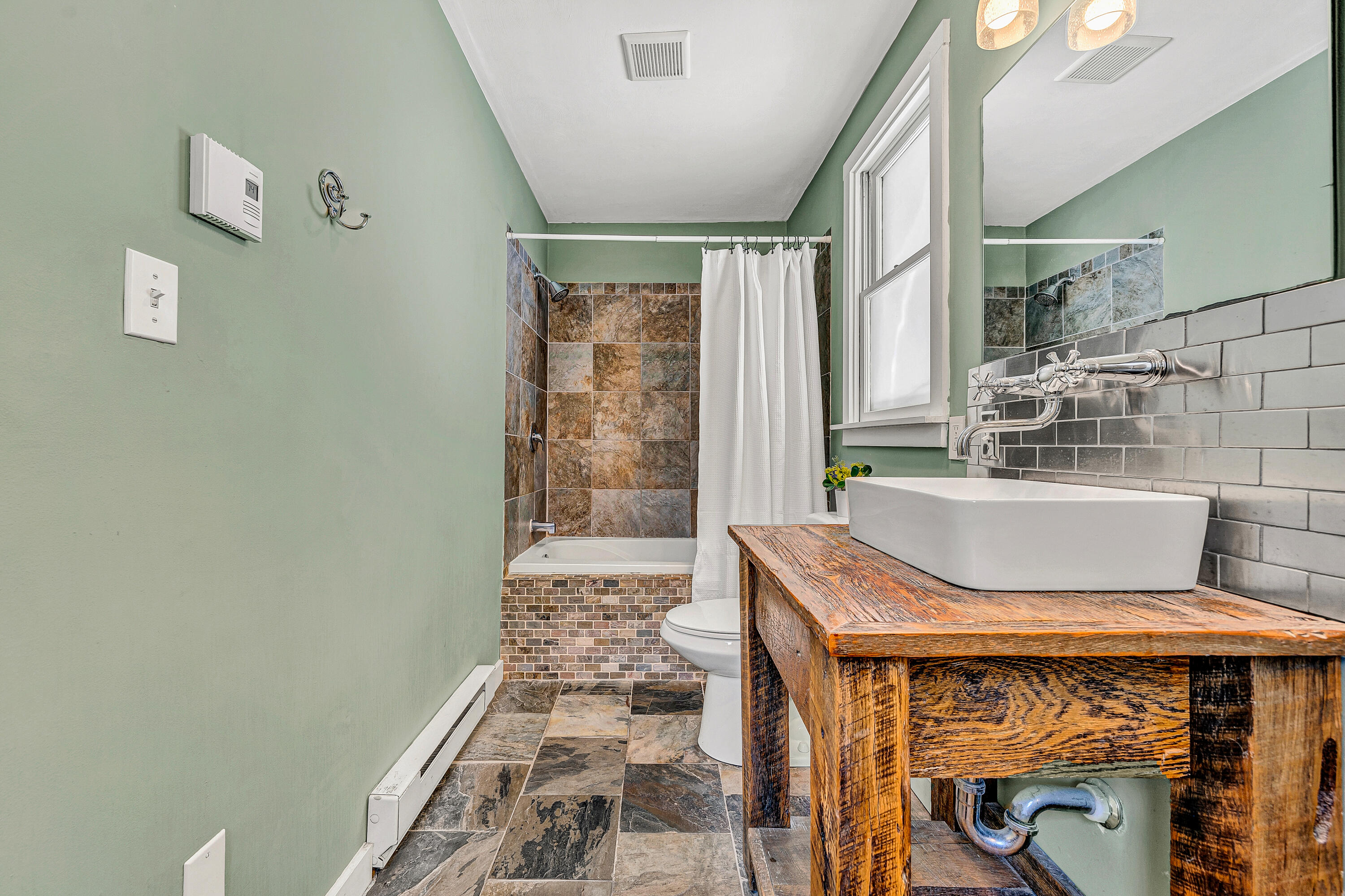 2603 Rutrough Road Southeast Roanoke, VA 24014 - Photo 24 of 35 Bathroom