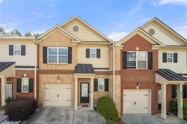 $324,900 | 4849 Chaucery Lane Northwest, Norcross, GA 30071