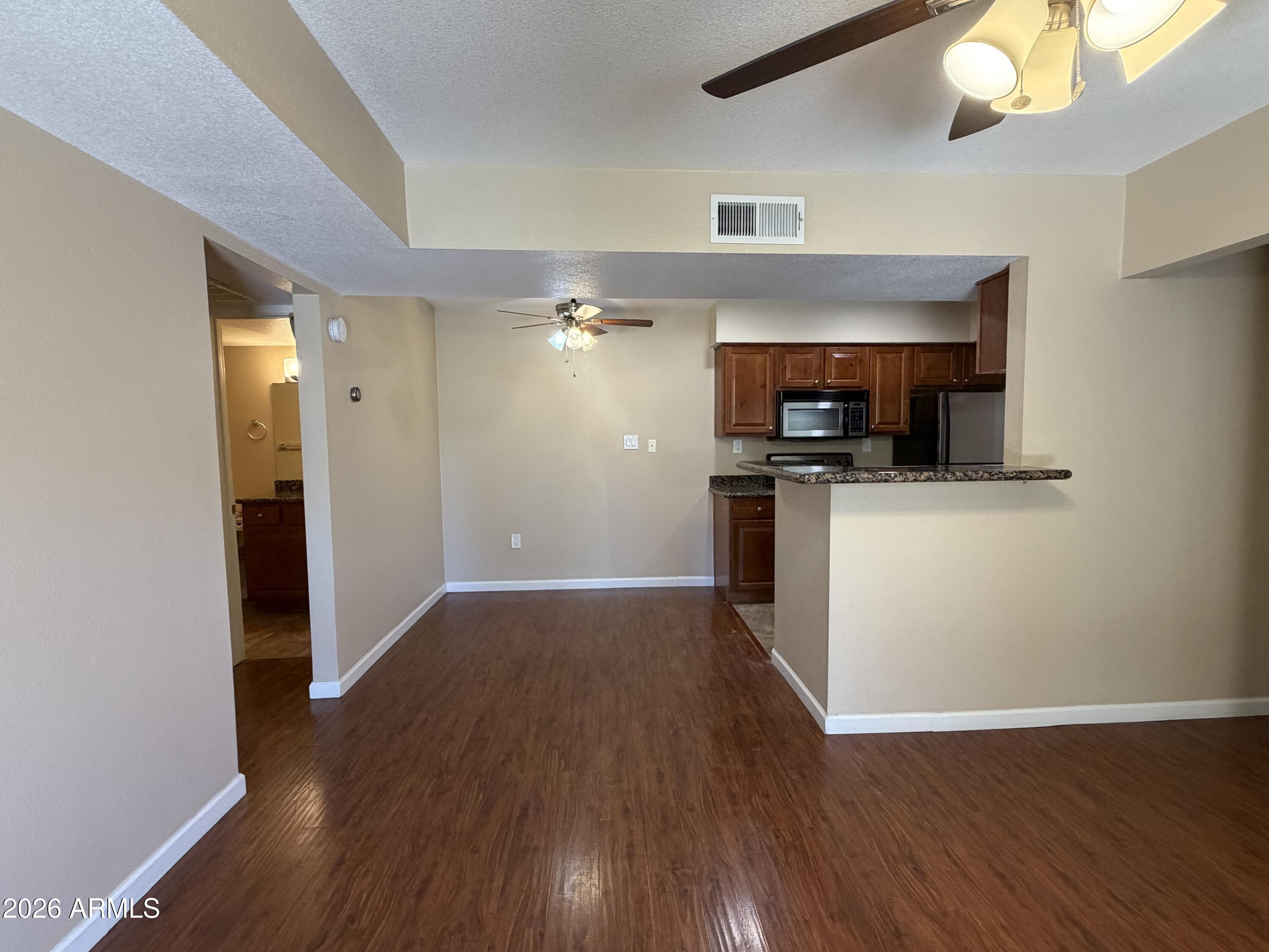 5877 North Granite Reef Road, Unit 1151 Scottsdale, AZ 85250 - Photo 3 of 25 IMG_2187