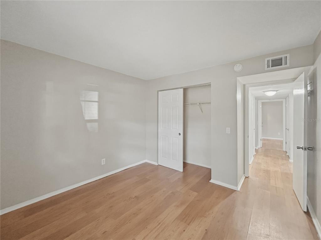 14324 Hanging Moss Circle, Unit 101 Tampa, FL 33613 - Photo 17 of 19