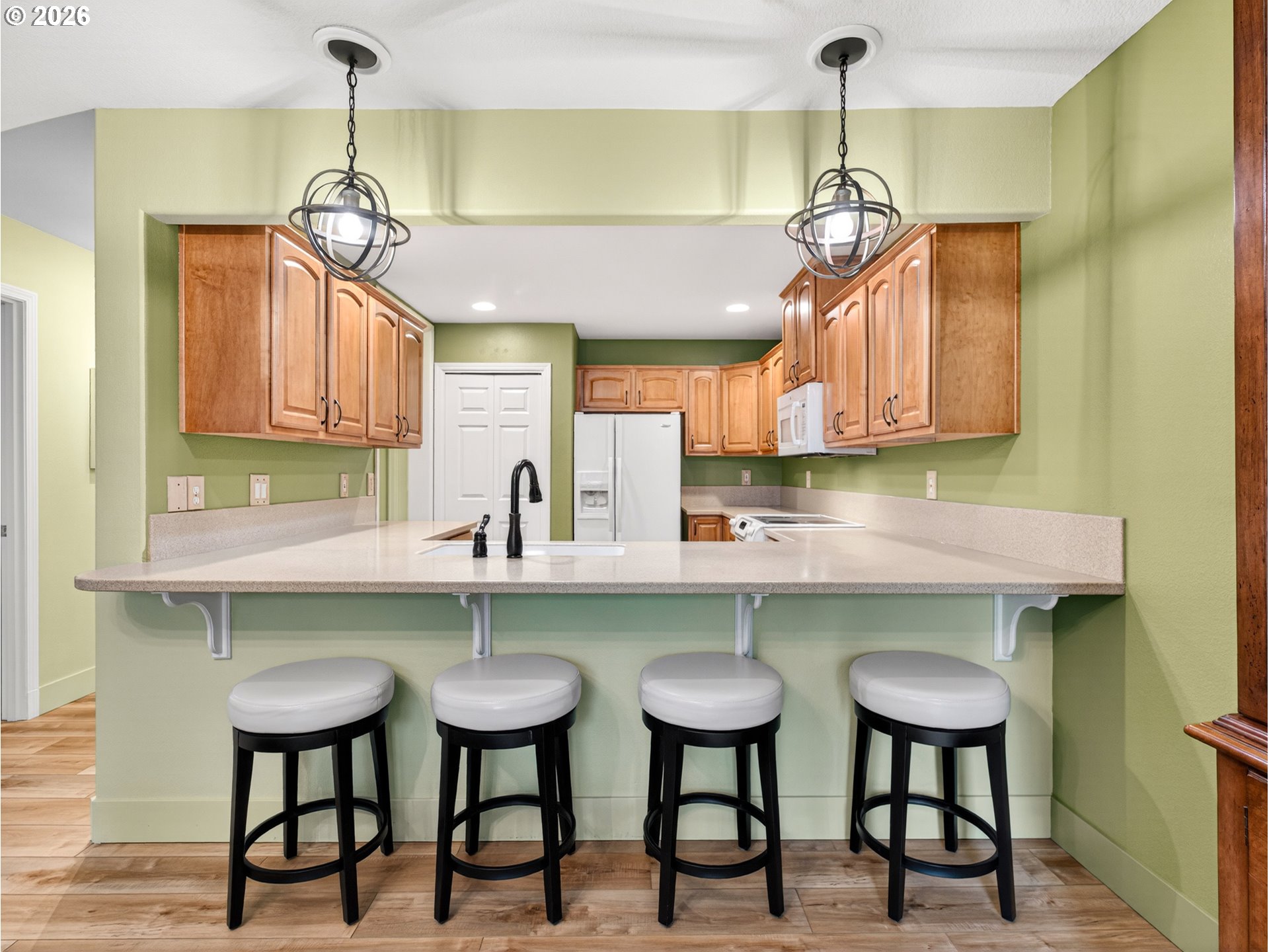 17890 Southwest 115th Avenue Tualatin, OR 97062 - Photo 12 of 48 Kitchen