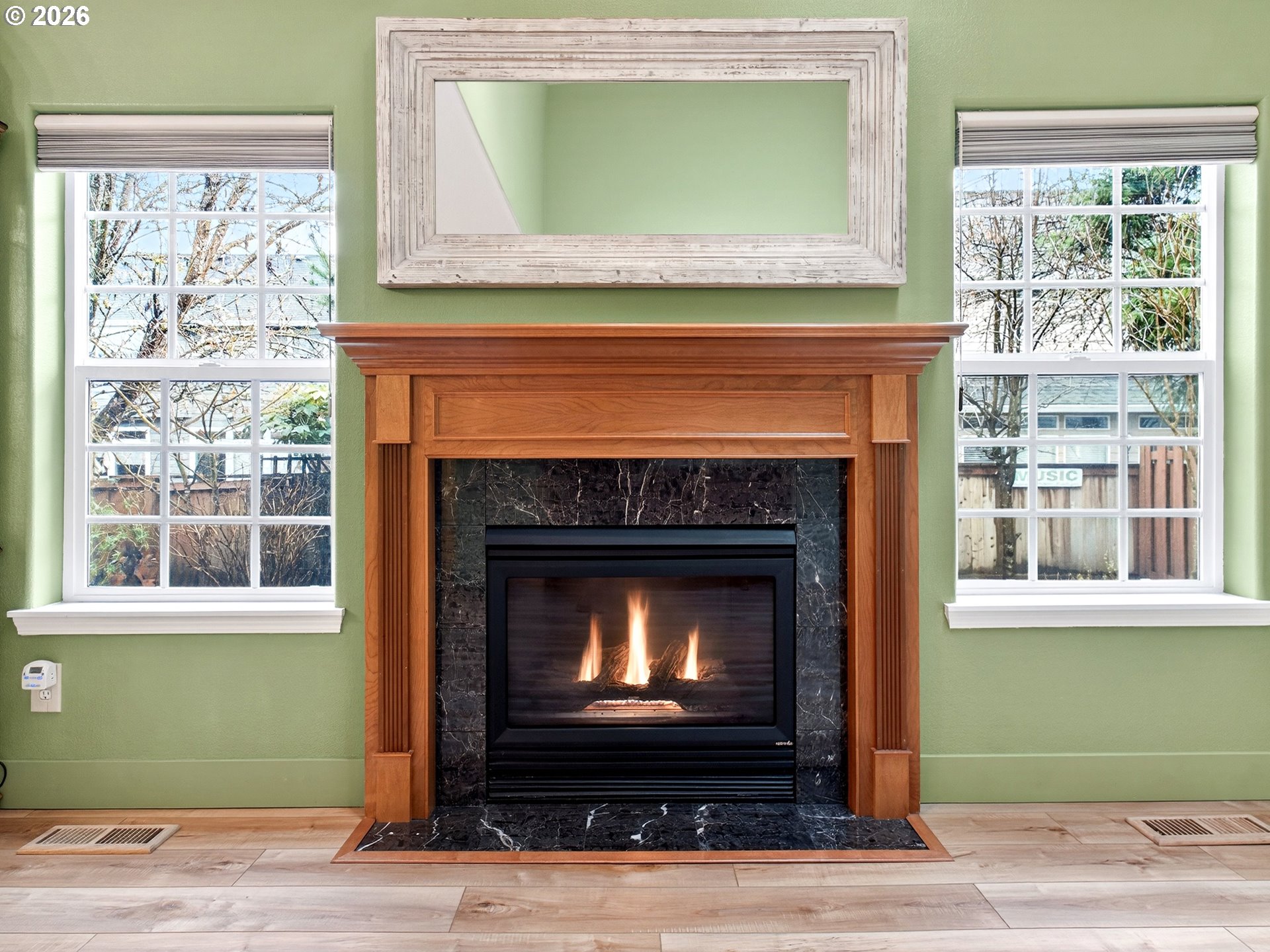 17890 Southwest 115th Avenue Tualatin, OR 97062 - Photo 18 of 48 Living Room