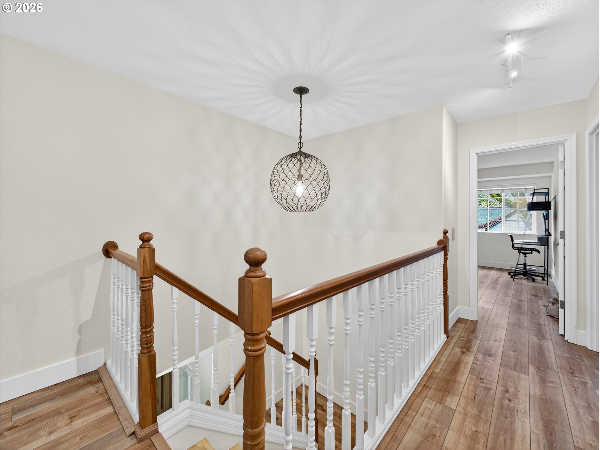 17890 Southwest 115th Avenue Tualatin, OR 97062 - Photo 30 of 48 Hallway