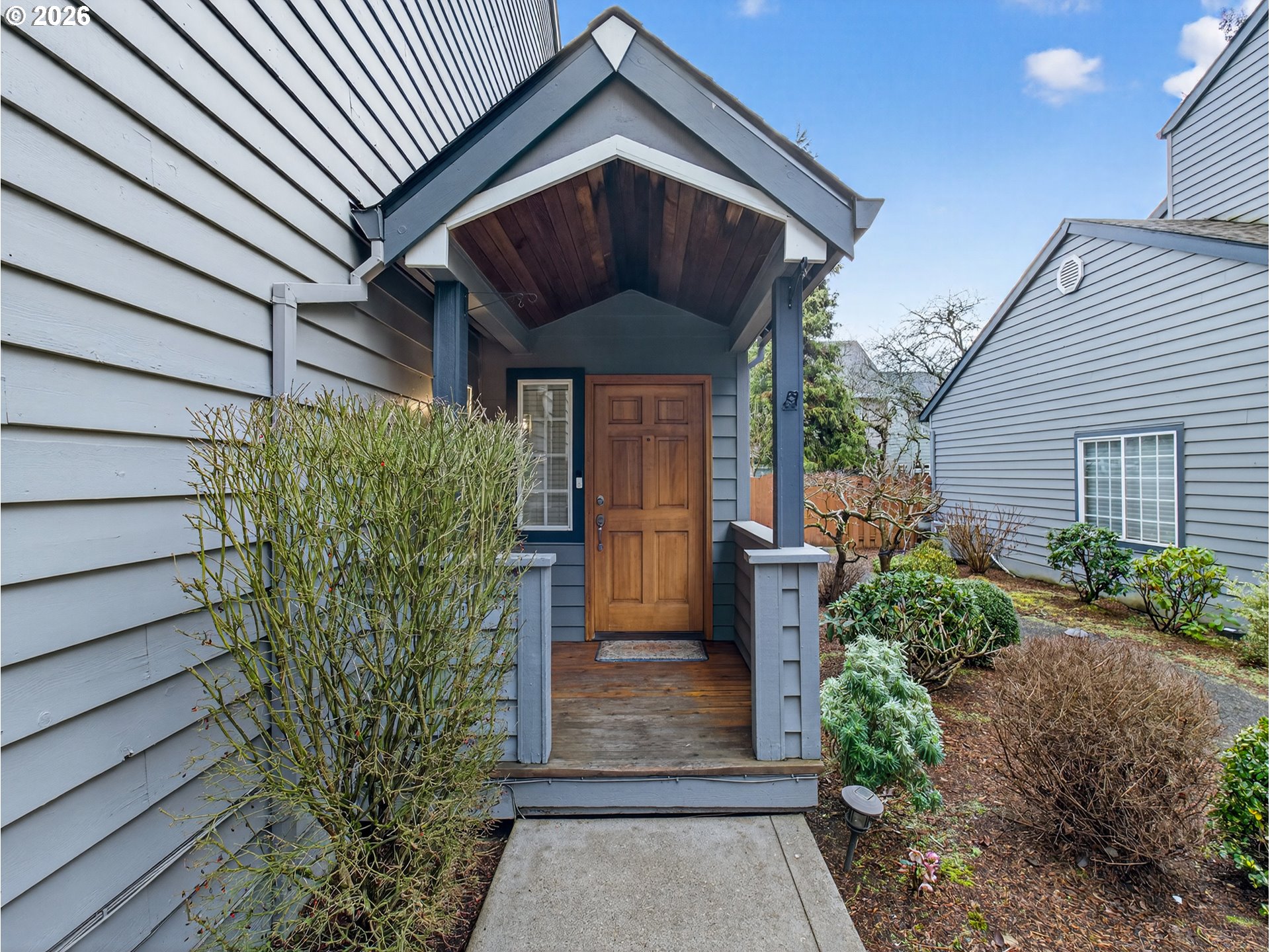 17890 Southwest 115th Avenue Tualatin, OR 97062 - Photo 5 of 48 Covered Porch