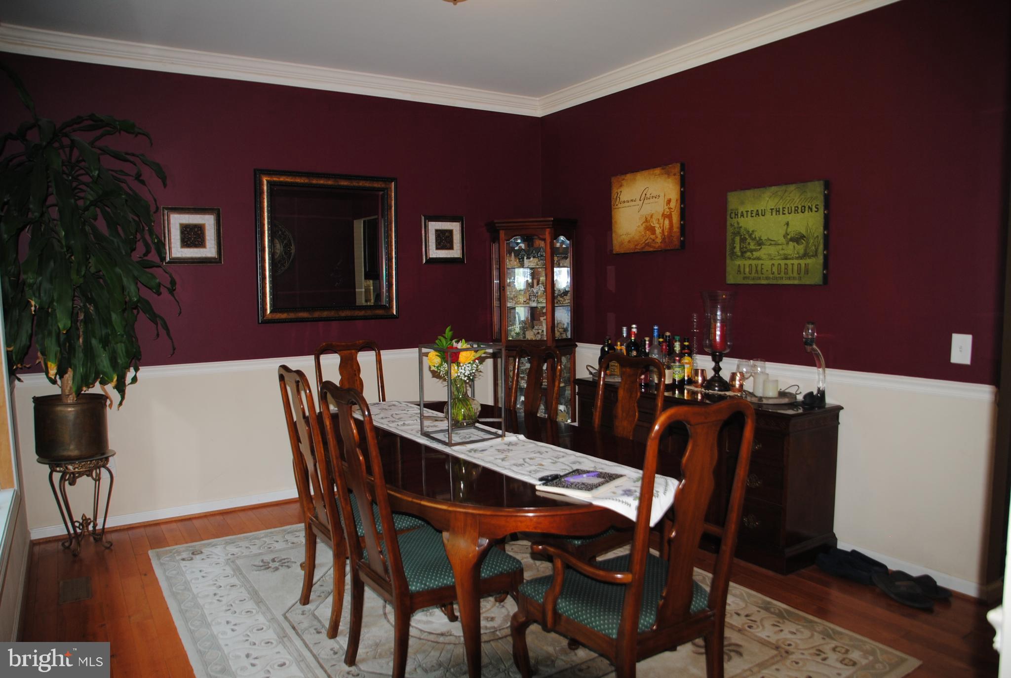 104 Flippo Road Stafford, VA 22554 - Photo 17 of 51 DR w/ crown molding and chair-rail molding