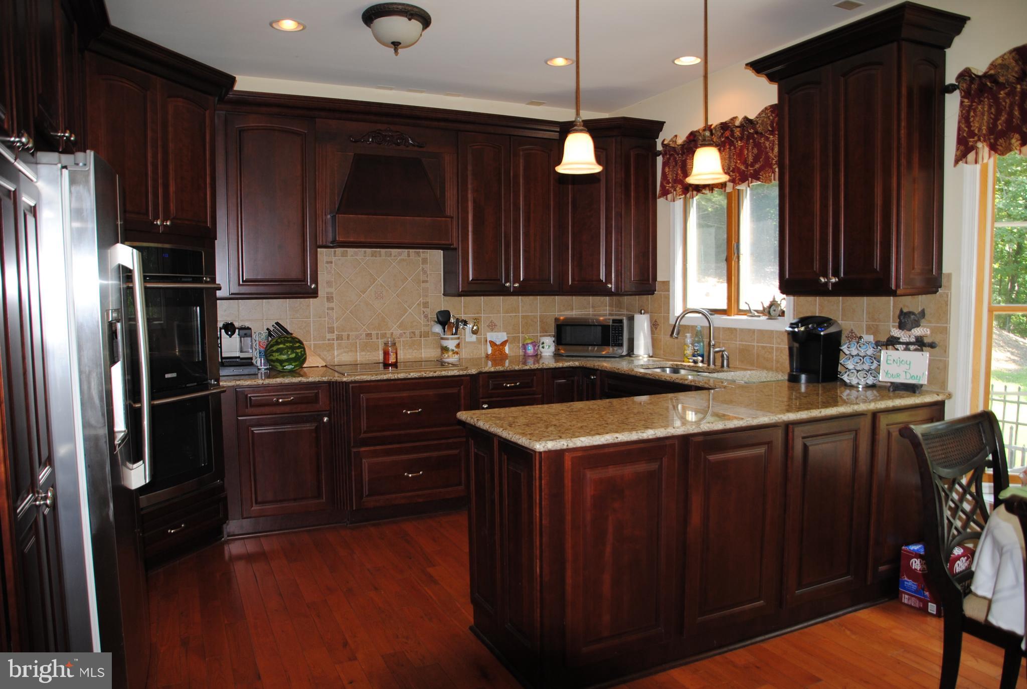 104 Flippo Road Stafford, VA 22554 - Photo 10 of 51 Gorgeous remodeled Gourmet Kitchen