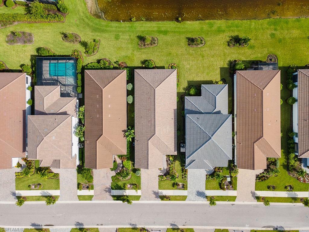 4584 Centaurus Circle Naples, FL 34120 - Photo 36 of 40 Drone / aerial view