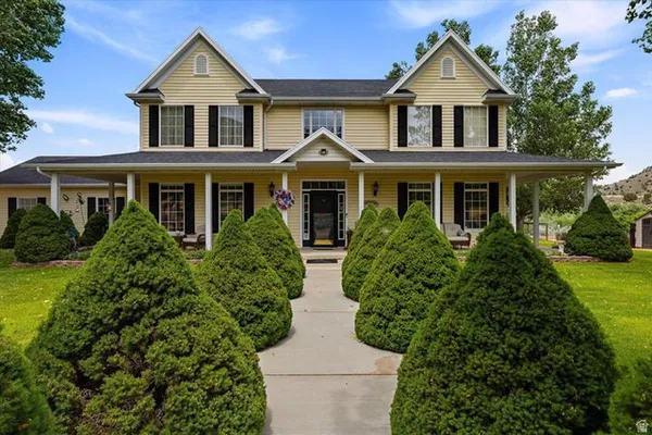 $1,799,900 | 3272 West Old Highway 120, Enterprise, UT 84725