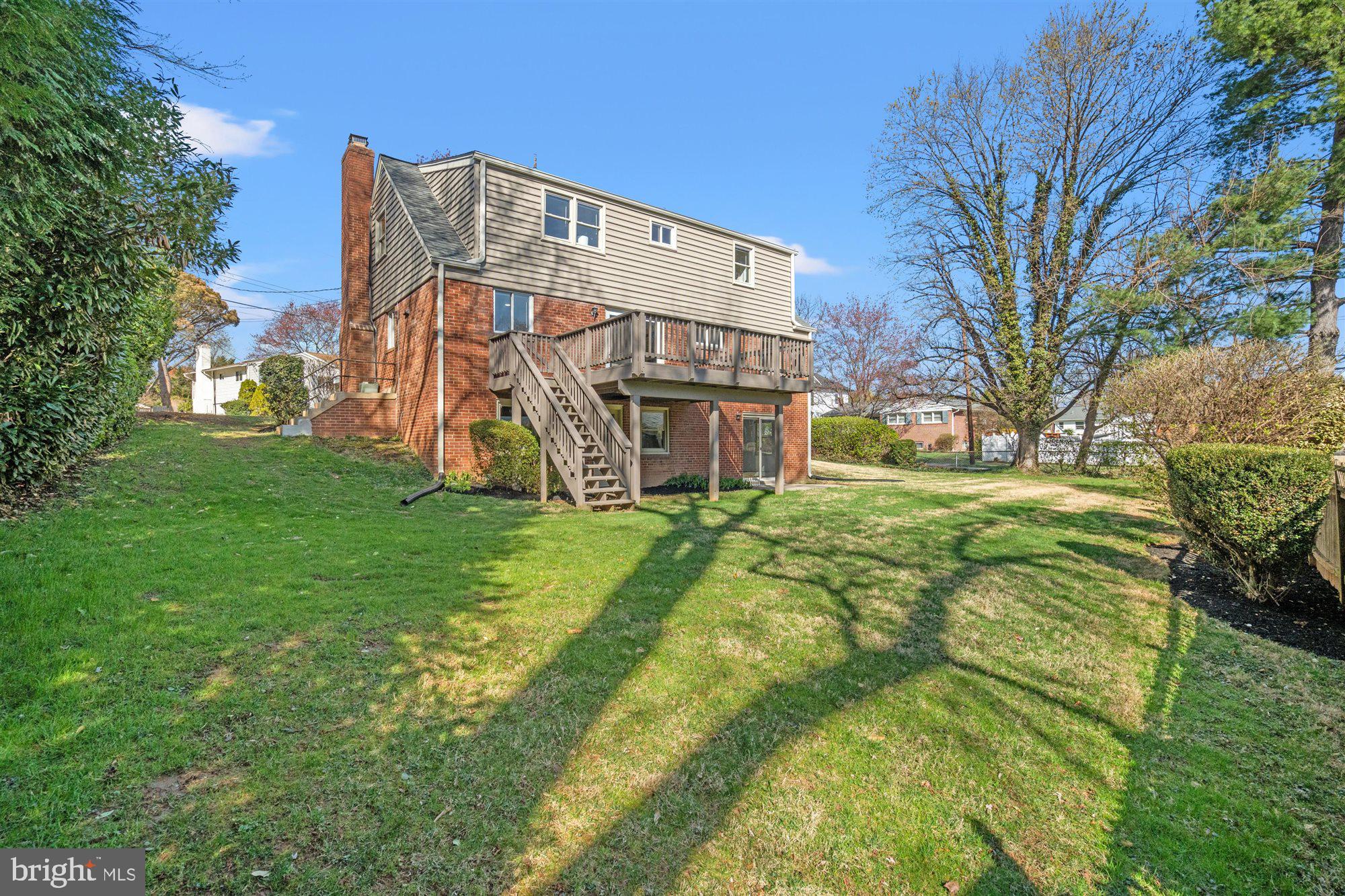 6200 Rockhurst Road Bethesda, MD 20817 - Photo 27 of 31 Backyard