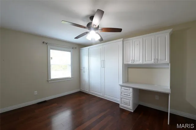 $2,800 | 2208 Centeroyal Drive, St. Louis, MO 63131