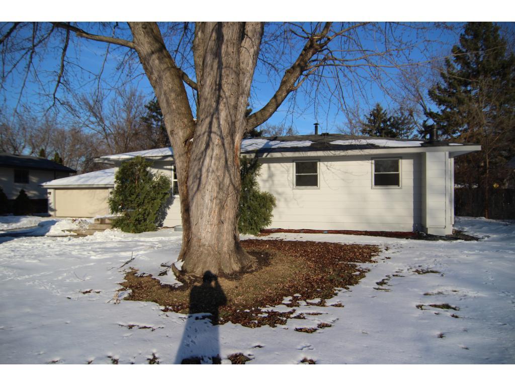 7525 Lakeside Road Northeast Fridley, MN 55432 - Photo 1 of 1