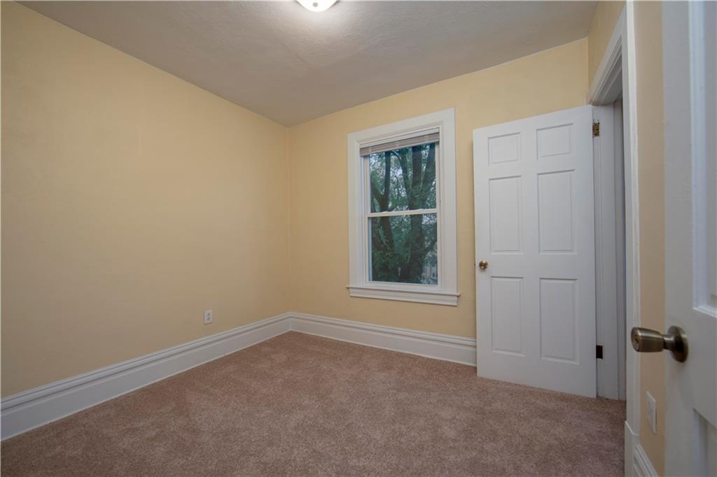 101 Shadyhill Road Pittsburgh, PA 15205 - Photo 17 of 25 BEDROOM - Located on the second floor with plush carpet, plenty of closet space.