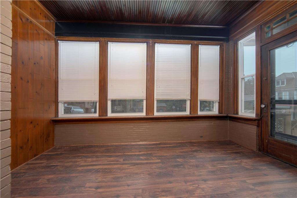 101 Shadyhill Road Pittsburgh, PA 15205 - Photo 6 of 25 Another view of the Entry with its bank of blind covered windows. Affords lots of natural light while keeping the Old Charm character.