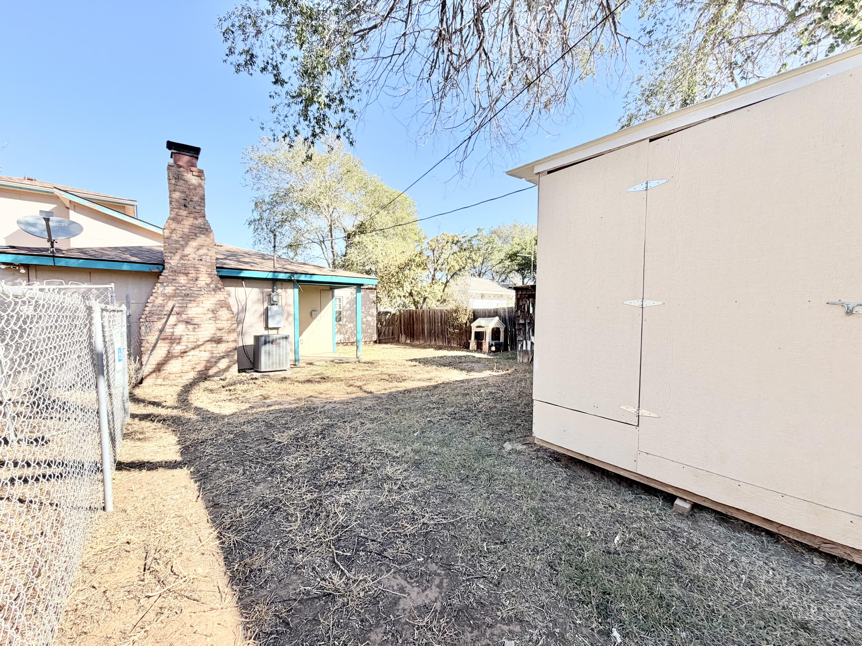 3407 30th Street Lubbock, TX 79410 - Photo 25 of 26 a view of back yard of the house