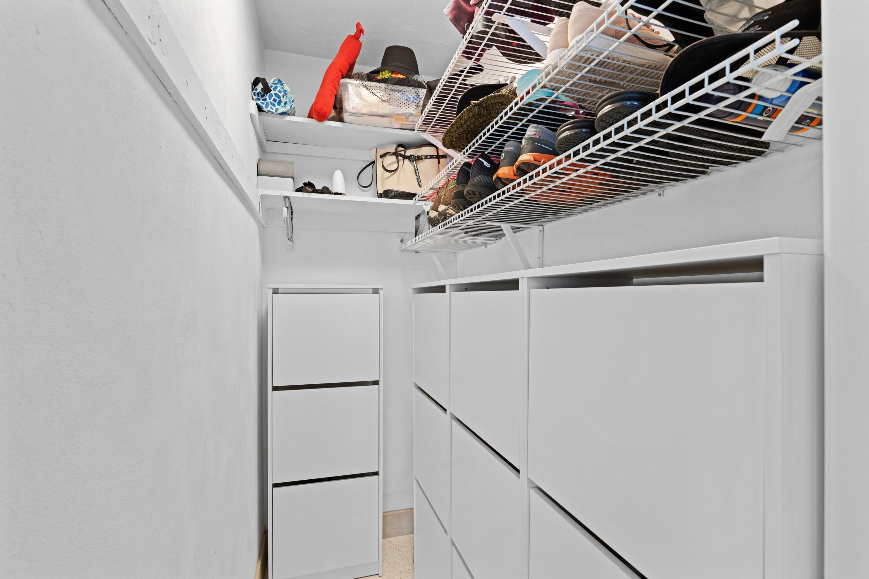 200 Northeast 28th Terrace Boca Raton, FL 33431 - Photo 17 of 35 Storage