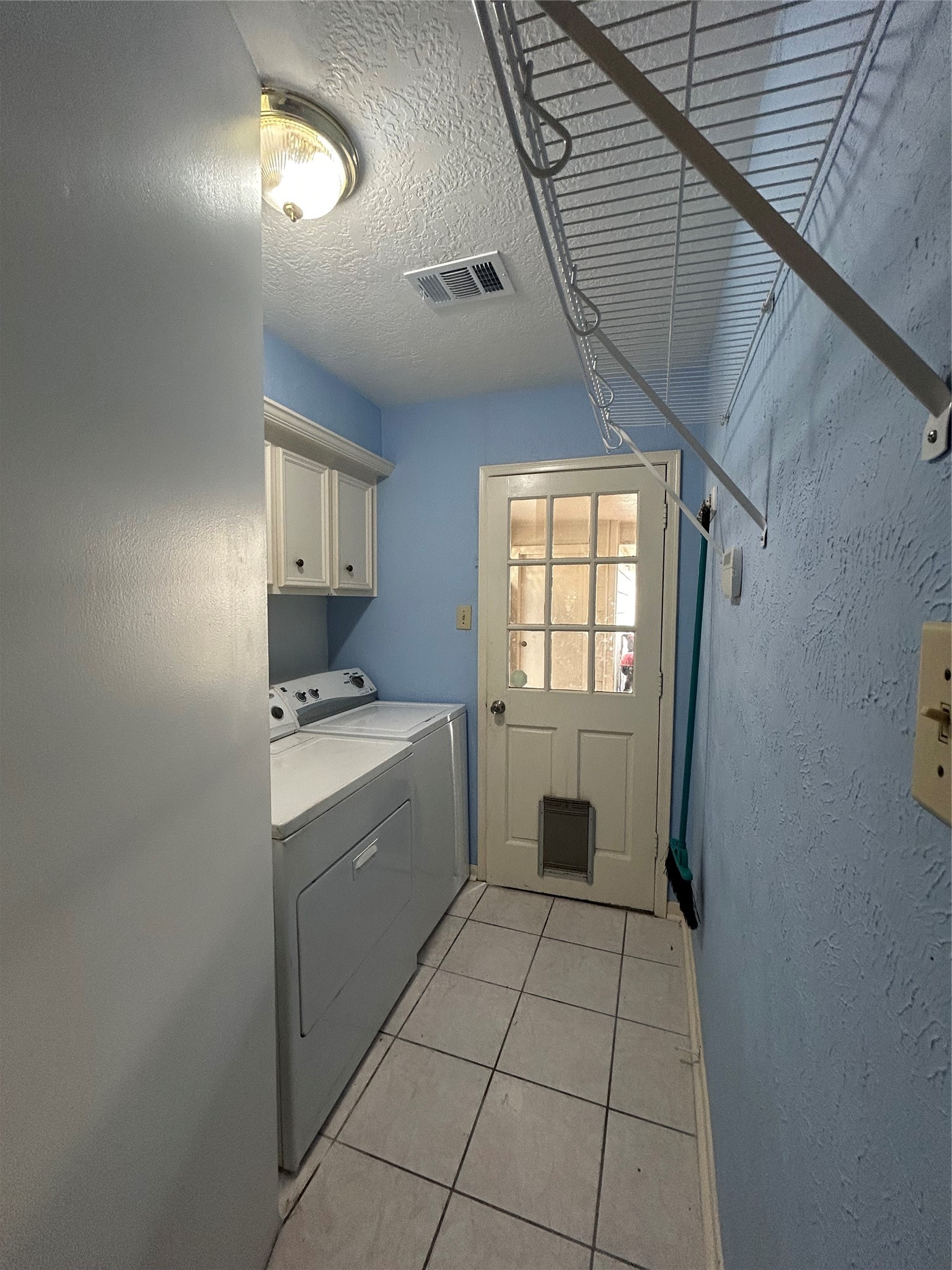 17718 Surreywest Lane Spring, TX 77379 - Photo 16 of 36