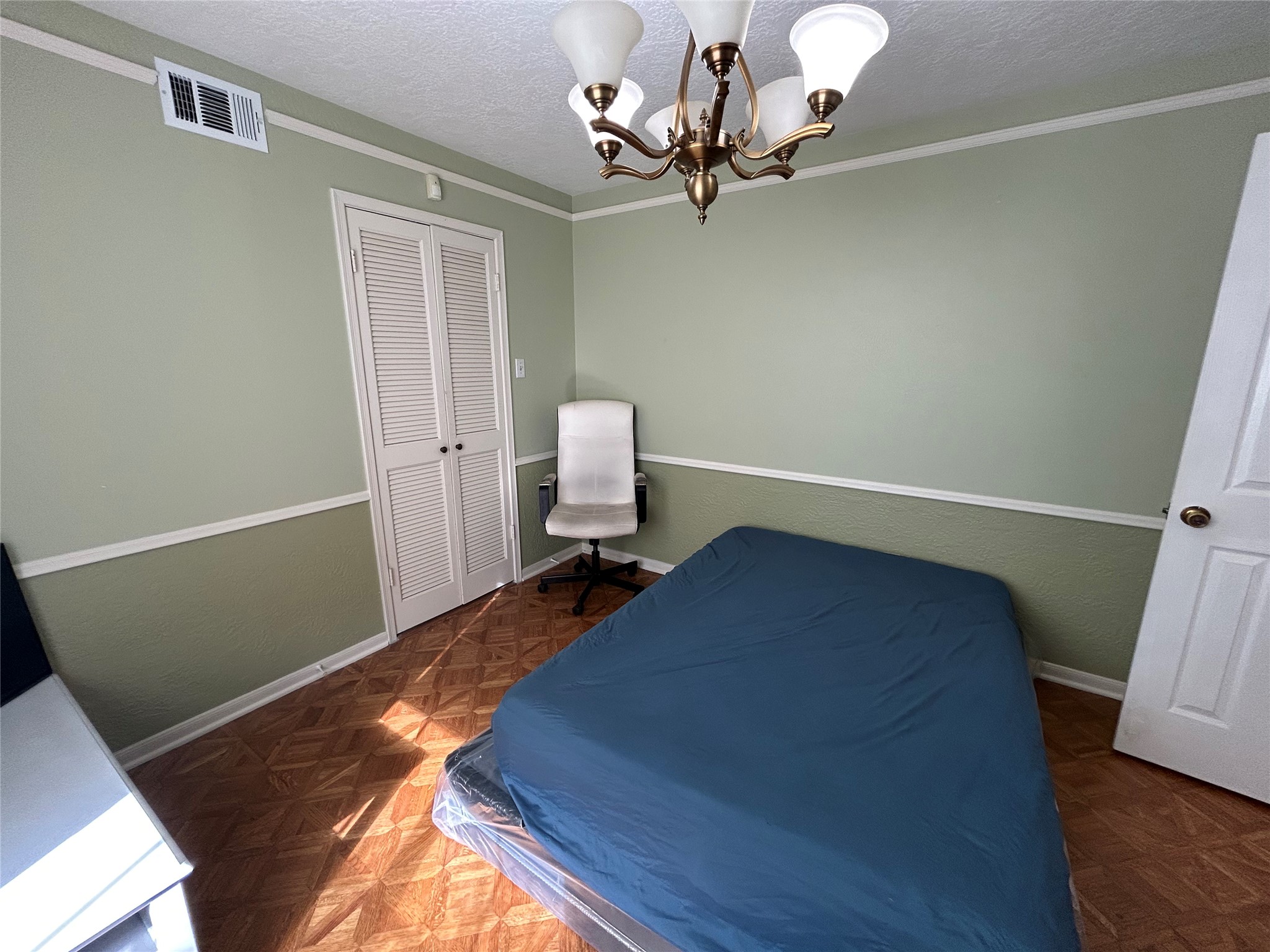 17718 Surreywest Lane Spring, TX 77379 - Photo 17 of 36