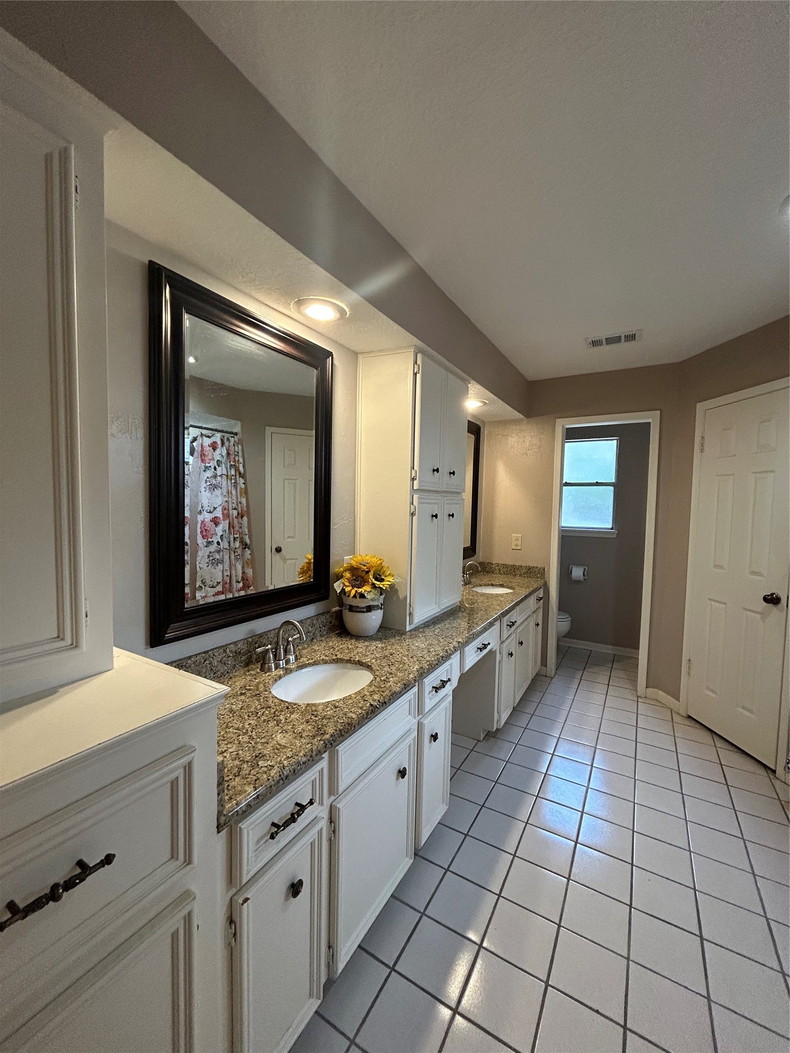 17718 Surreywest Lane Spring, TX 77379 - Photo 22 of 36