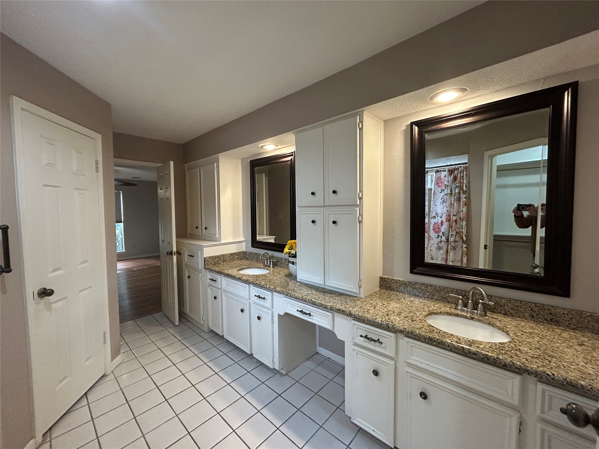 17718 Surreywest Lane Spring, TX 77379 - Photo 25 of 36