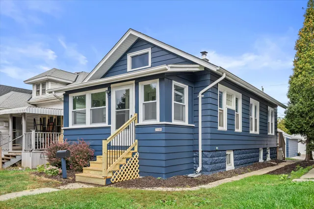 $234,900 | 2180 South 60th Street, West Allis, WI 53219