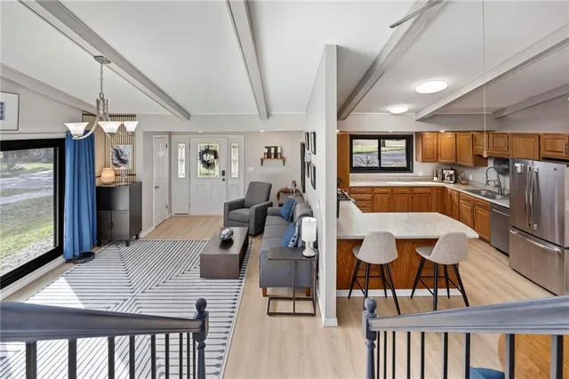 $325,000 | 1401 Woodland Terrace, Pittsburg, KS 66762