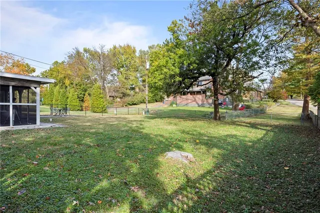 $325,000 | 1401 Woodland Terrace, Pittsburg, KS 66762