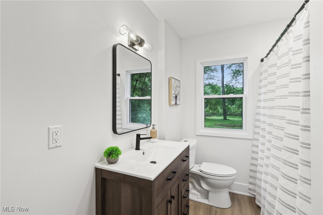 144 West Caston Road Akron, OH 44319 - Photo 11 of 26