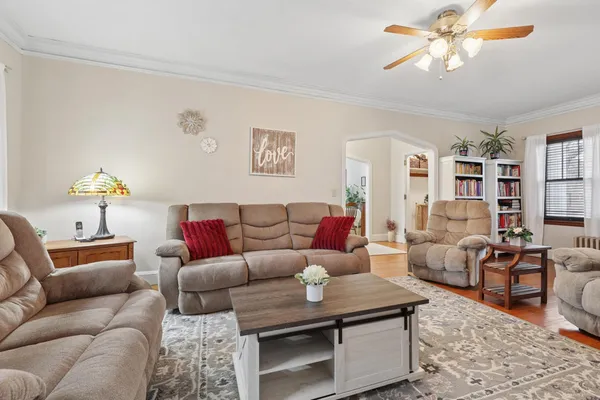 $210,000 | 508 Hennepin Street North, Winthrop, MN 55396