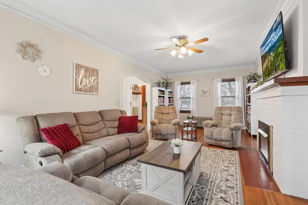 $210,000 | 508 Hennepin Street North, Winthrop, MN 55396