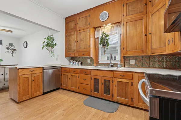 $210,000 | 508 Hennepin Street North, Winthrop, MN 55396