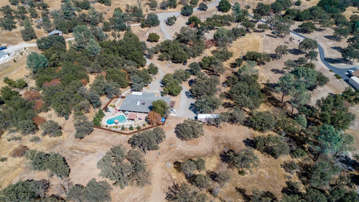40678 Rancho Ramon Circle Coarsegold, CA 93614 - Photo 24 of 53 Gallery Image 24