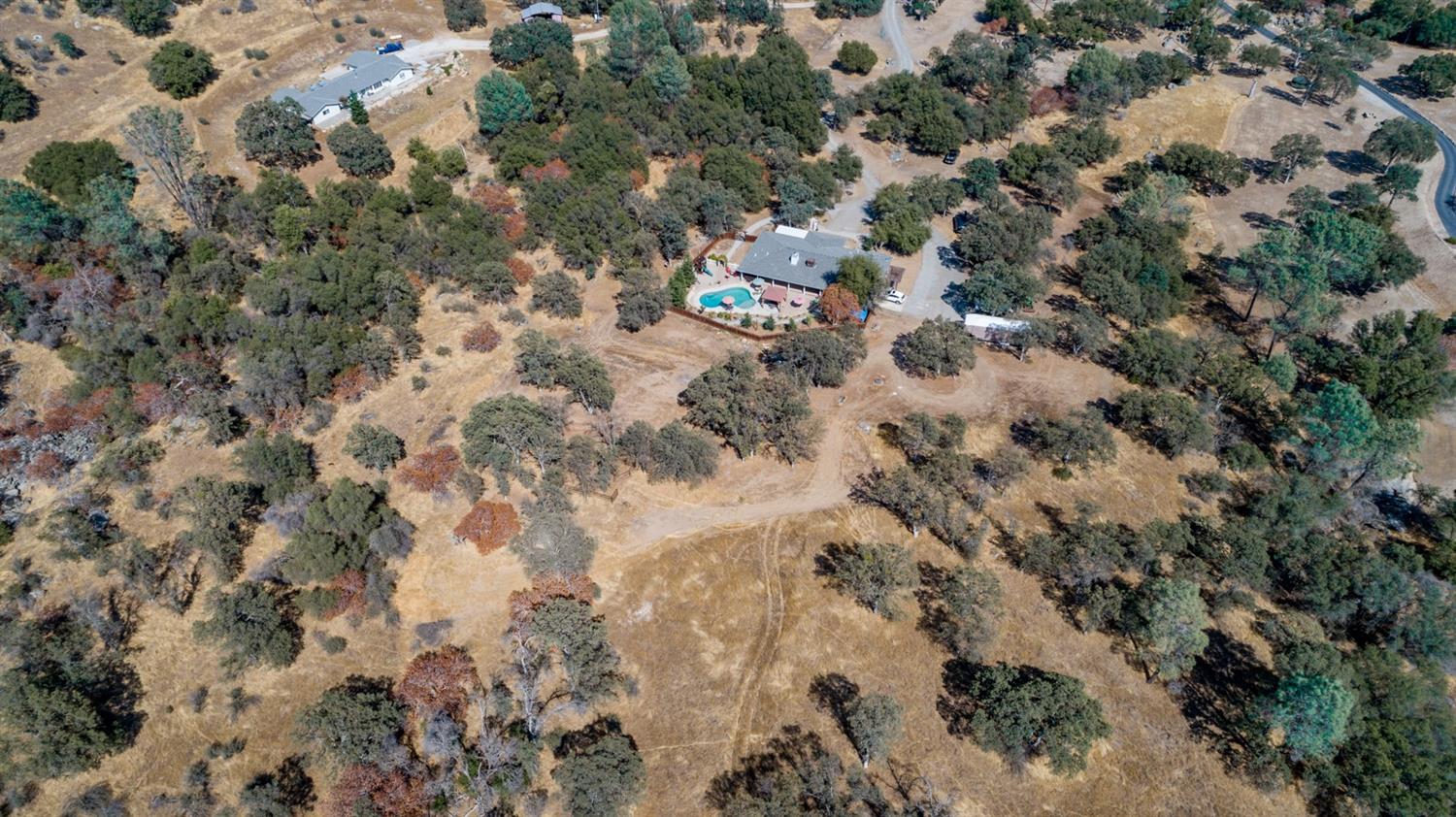 40678 Rancho Ramon Circle Coarsegold, CA 93614 - Photo 26 of 53 Gallery Image 26