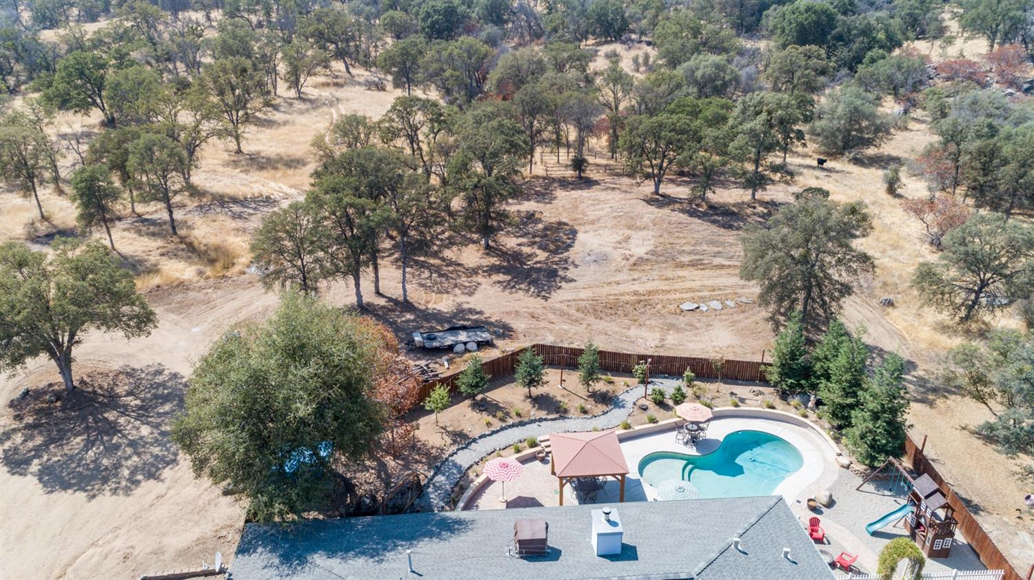40678 Rancho Ramon Circle Coarsegold, CA 93614 - Photo 10 of 53 Gallery Image 10