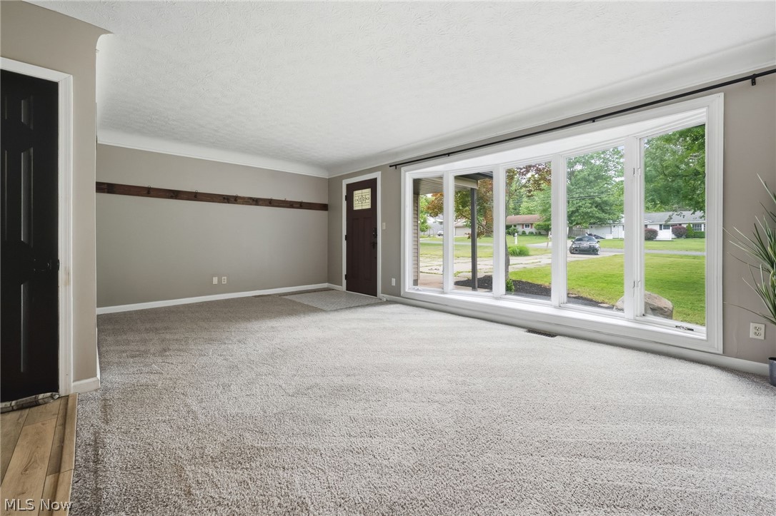 8160 Joyce Road Broadview Heights, OH 44147 - Photo 7 of 45